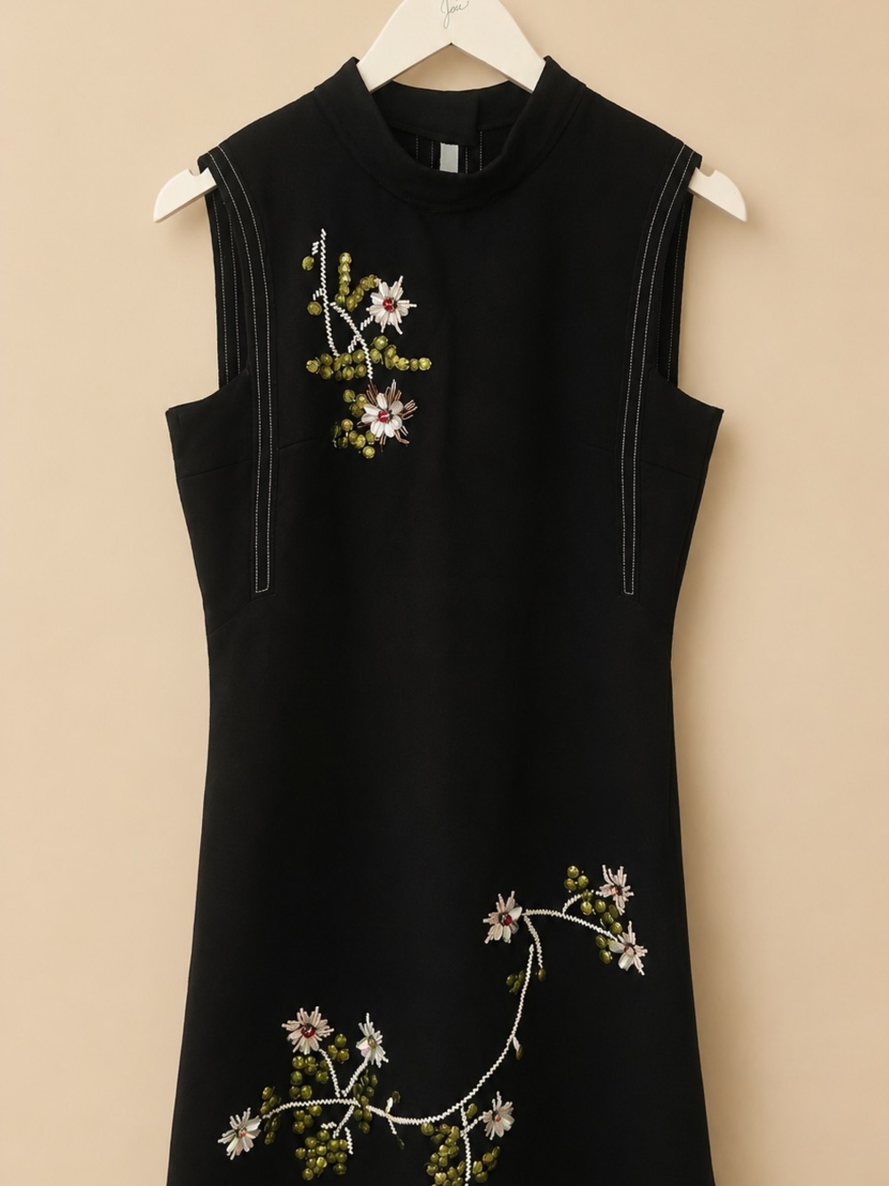 Sleeveless Black Floral Embroidered Sheath Dress